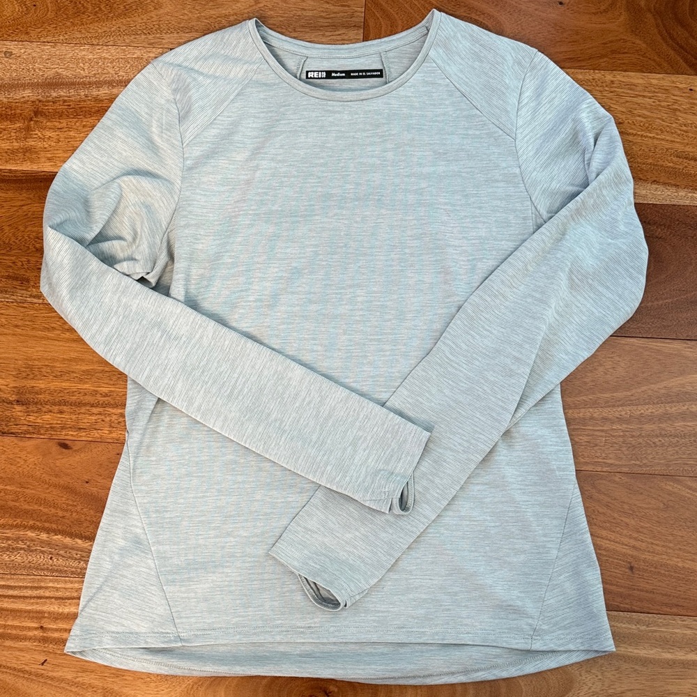 REI Light Gray Ribbed Long Sleeve Shirt base layer Medium